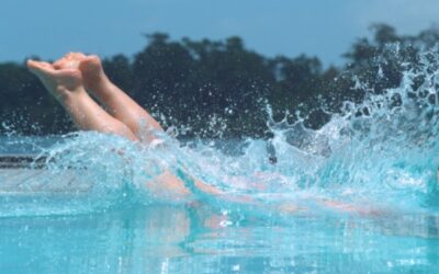 Dive into a green summer!